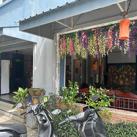 Memory 2 Hotel Phuket Bagian luar foto