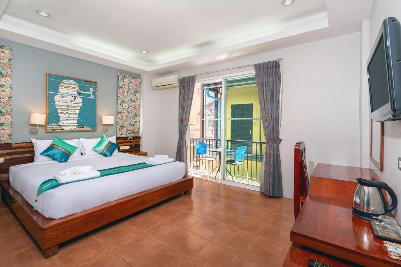 Memory 2 Hotel Phuket Bagian luar foto